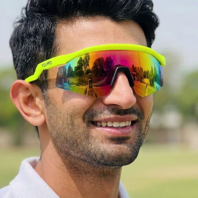 Oakley Hydra Sunglasses (C-8)